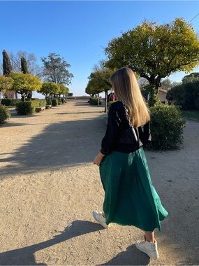 Pleated Emerald Green Midi Skirt - Women